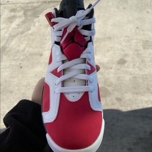 Jordan 6 retro carmine